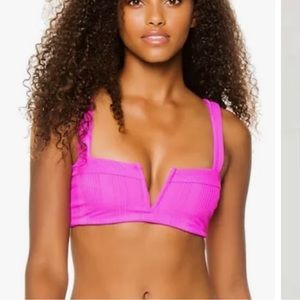 L*SPACE POINTELLE RIBBED LEE LEE BRIGHT FUCHSIA SWIM TOP
